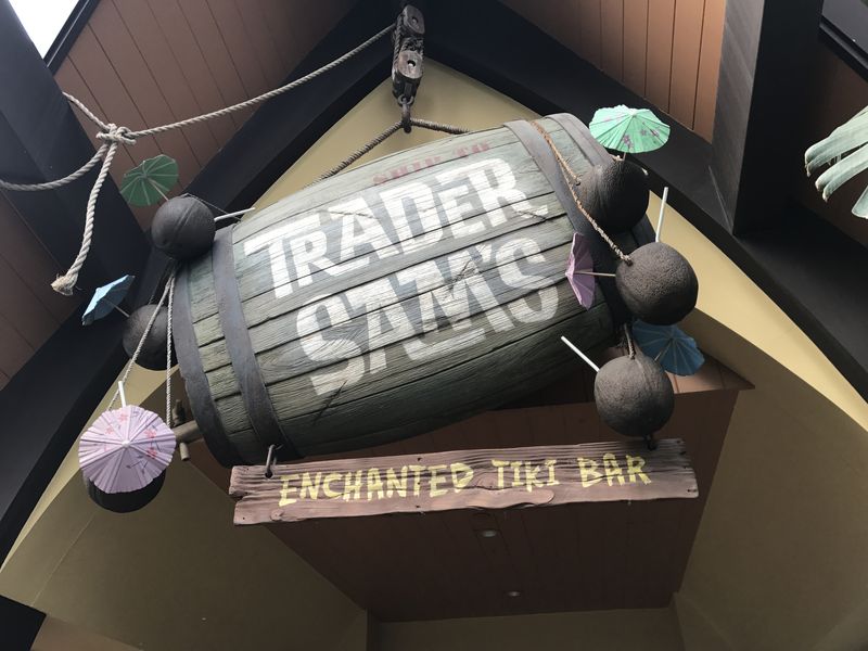 Trader Sam's Enchanted Tiki Bar Review
