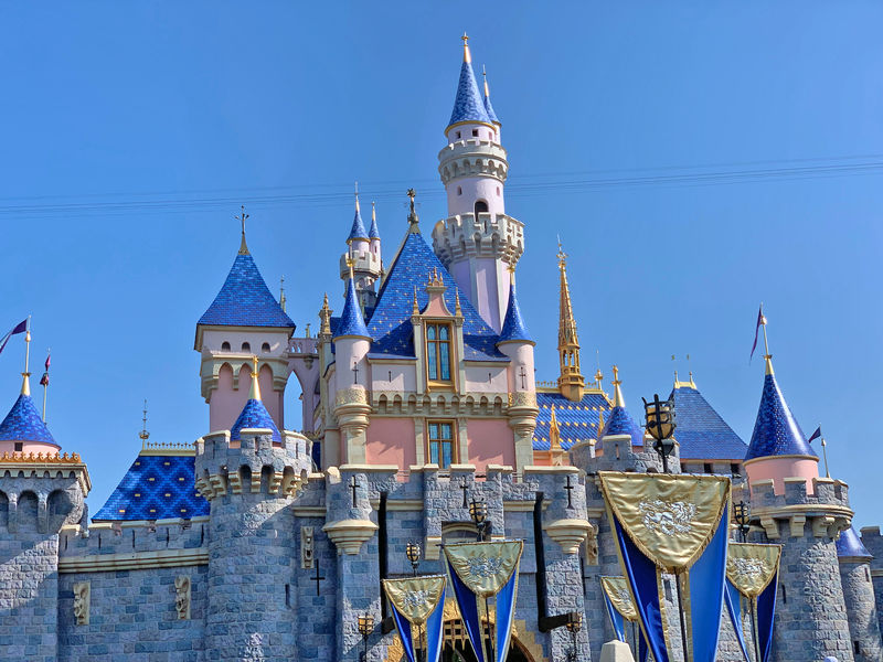 California Issues Guidance For Reopening Theme Parks (Developing News)