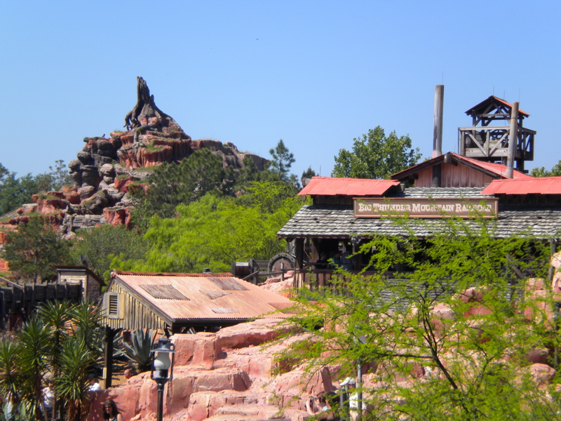 My Disney Top 5 - Things to See in Walt Disney World's Frontierland