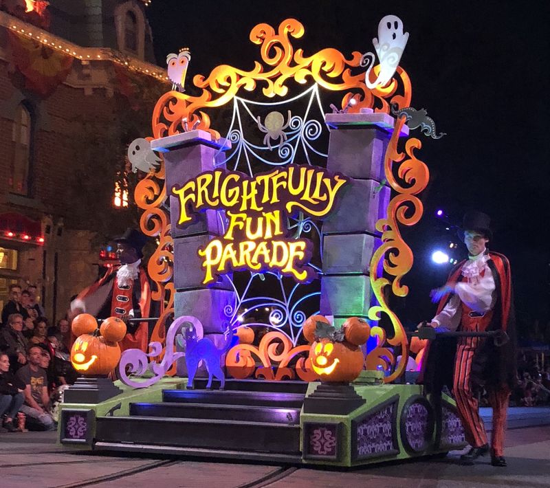 The Frightfully Fun Parade - Don't Miss It in 2019